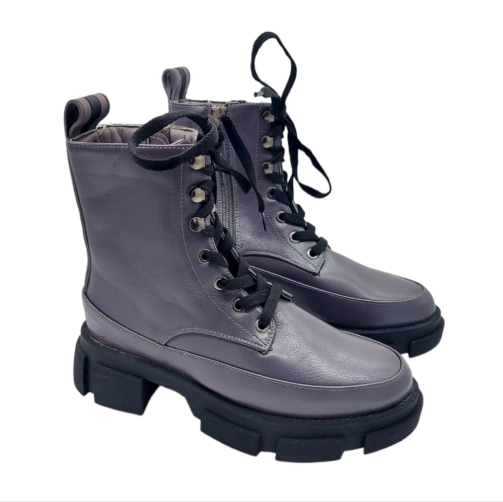 NWT BCBG Generation Ander Boots Size 6